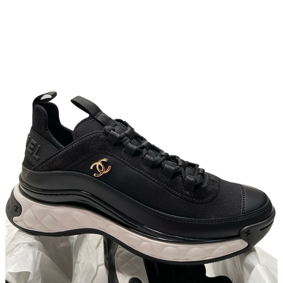 ❌❌ SOLD Chanel NIB 2021 Black Calfskin Gold CC Logo 38 EUR Runners Trainers - Picture 5 of 12
